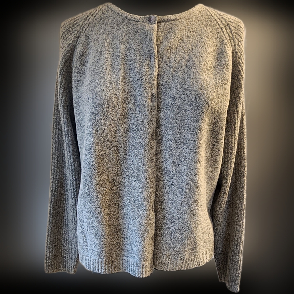 Christopher & Banks ladies gray sweater. XL